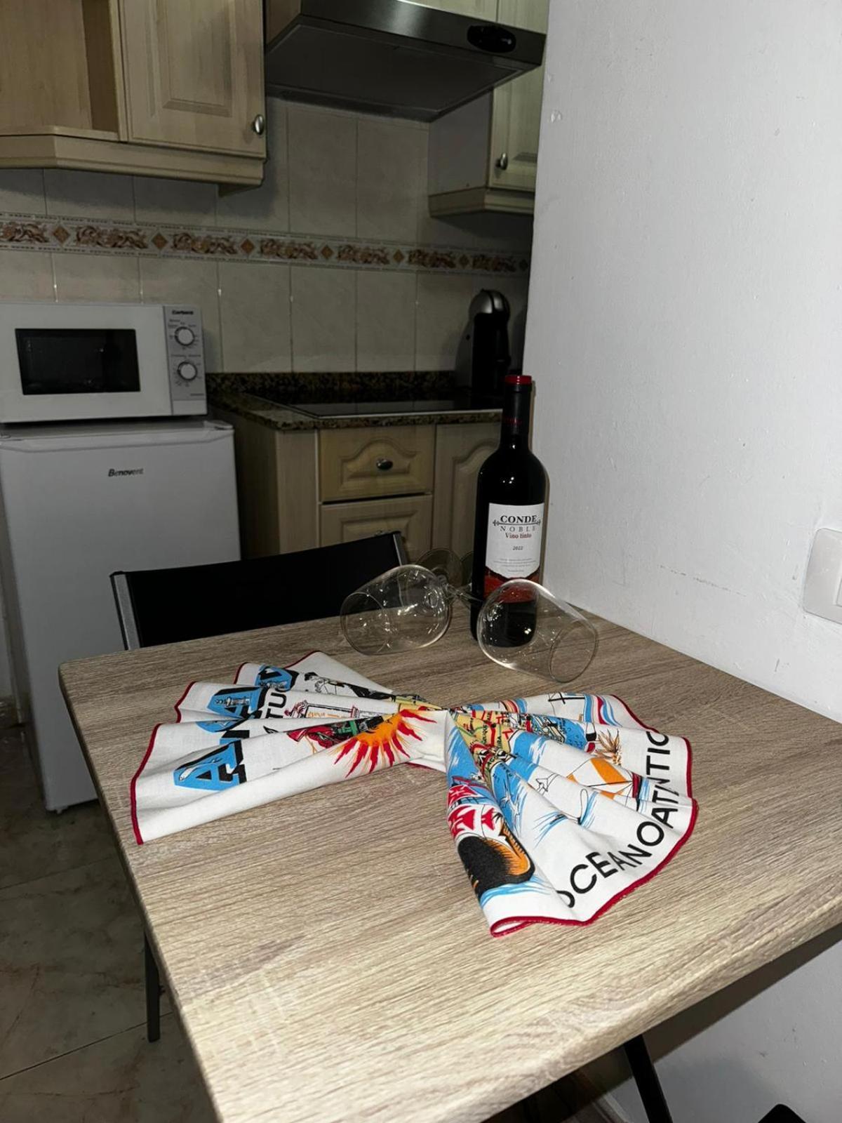 Paseo De Gracia - Lovely Studio By The Sea! Los Cristianos  Exterior photo